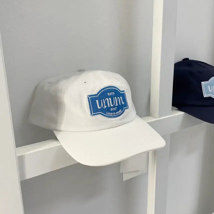 [BUNJANG] Unusual Market White Cotton Ball Cap / unum 언유즈얼마켓 볼캡 모자 화이트
