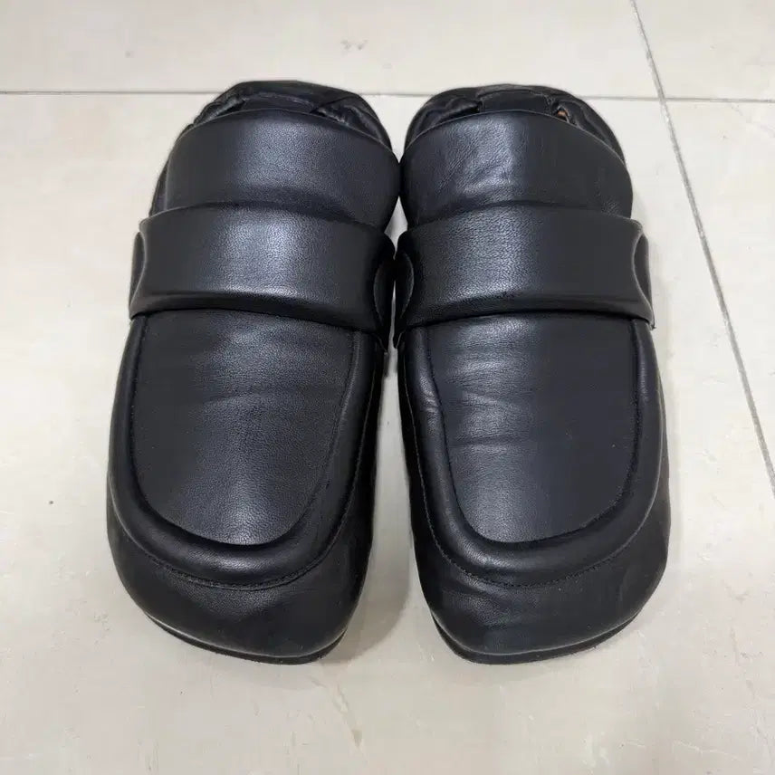 [BUNJANG] Dries Van Noten Padded Loafers Size 43 / 드리스반노튼 패디드 로퍼 43사이즈 풀구성
