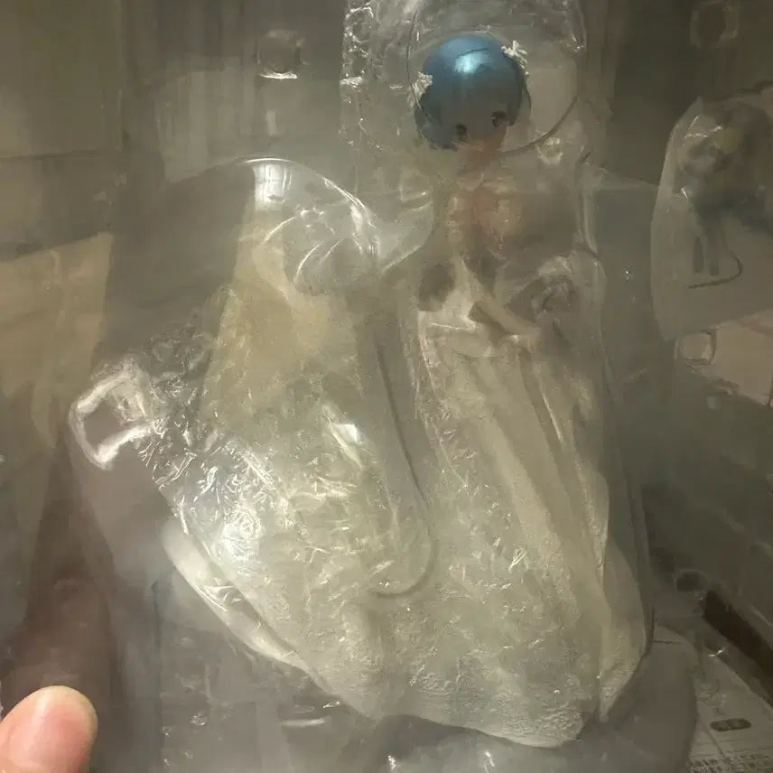 [BUNJANG] Re:Zero Rem Wedding Dress Figure / Re 제로부터 시작하는 이세계 생활 렘 웨딩드레스 피규어 미개봉