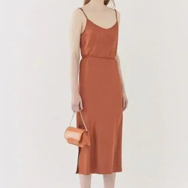 [BUNJANG] Gabrielle Lee Sleeveless Long Dress / 가브리엘 리 뷔스티에 슬립 민소매 롱 원피스