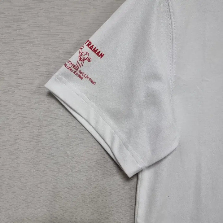 [BUNJANG] New Era Ultraman Short Sleeve T-shirt / ㅡ뉴에라 울트라맨 반팔 여55 ㅡ0414
