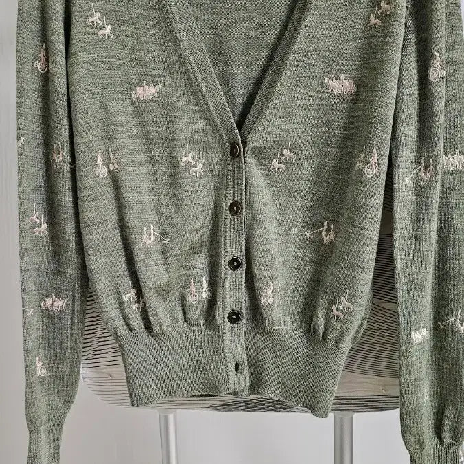 [BUNJANG] Beanpole Embroidered Logo Cardigan / (새상품 수준) 빈폴 BEANPOLE 자수로고 가디건