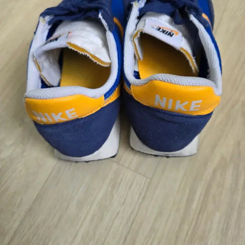 [BUNJANG] Nike Daybreak Blue/Yellow Sneakers / 나이키 데이브레이크 블루/옐로우 운동화