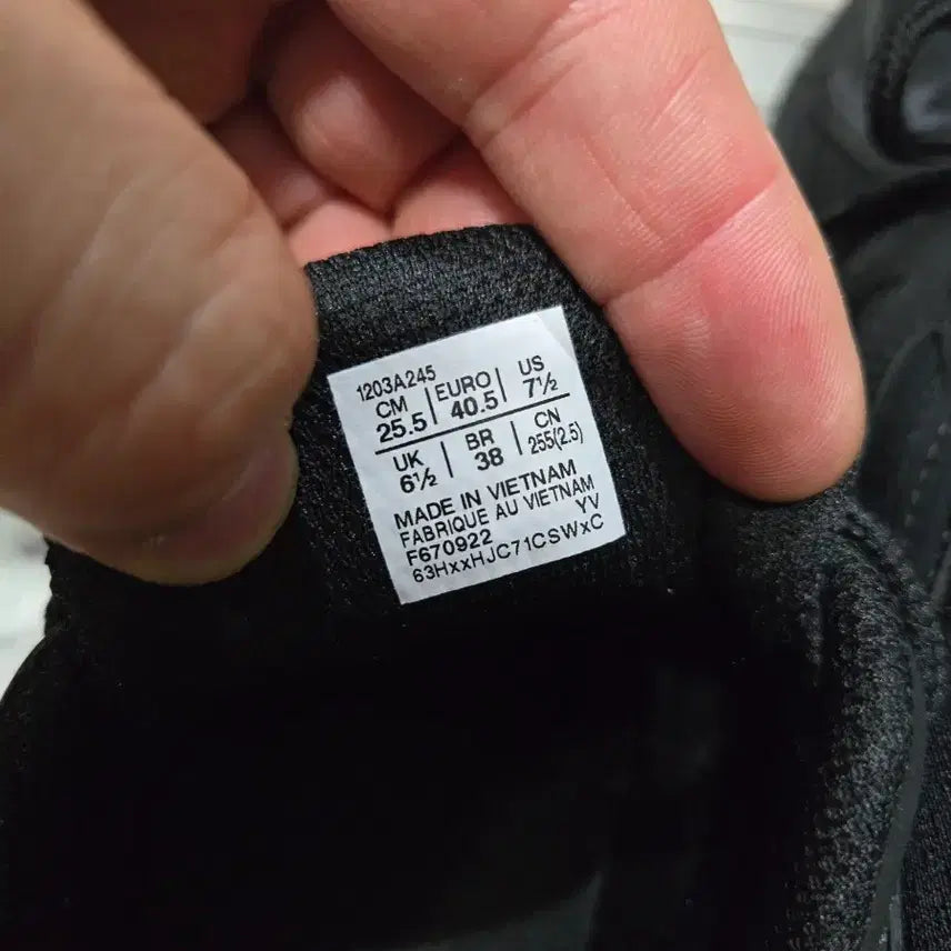 [SOLD OUT] 아식스 젤 벤쳐6 255mm 판매