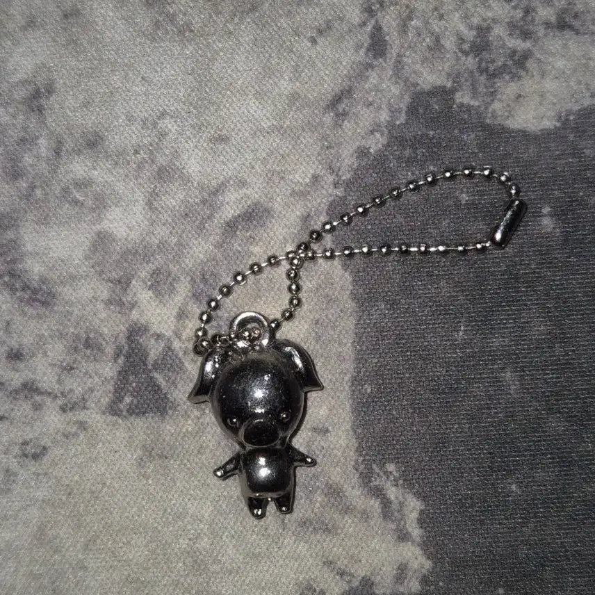 [BUNJANG] Final Fantasy XIV Baby Pig Metal Charm / 파판14 꼬마친구 메탈챰 아기돼지