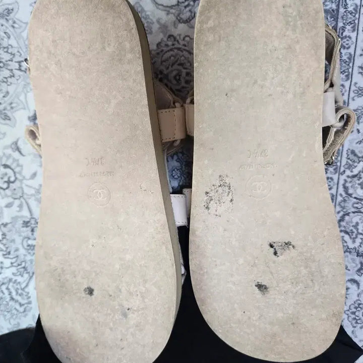 [SOLD OUT] 샤넬 퀼팅 체인 샌들 핑크