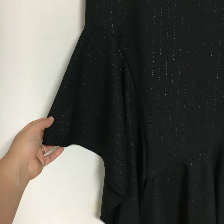 [BUNJANG] Lucky Chouette Asymmetric Flare Skirt / 럭키슈에뜨 언발 플레어 스커트 36
