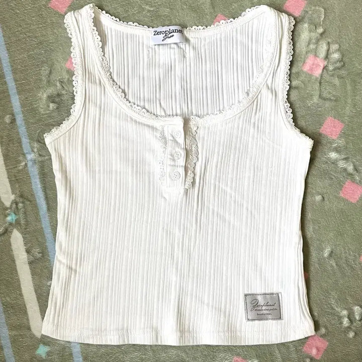 [BUNJANG] Zeroplanet Kelsey Button Sleeveless Top / [닝닝, 아현 착용]제로플래닛 켈시 버튼 슬리브리스 white