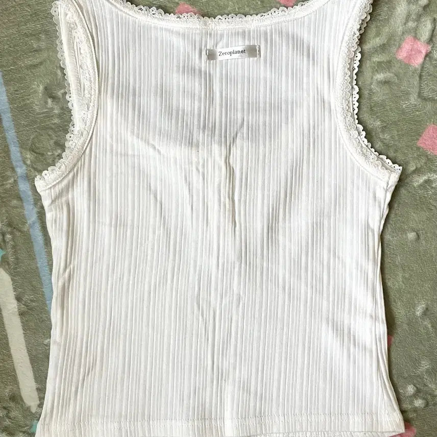 [BUNJANG] Zeroplanet Kelsey Button Sleeveless Top / [닝닝, 아현 착용]제로플래닛 켈시 버튼 슬리브리스 white