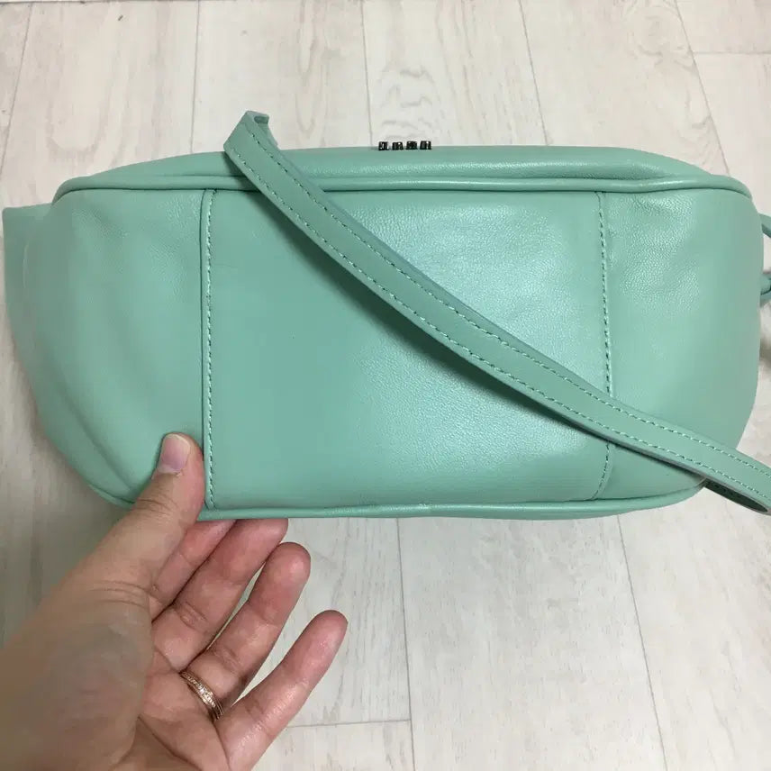 [BUNJANG] KUHO 23FW Round Shape Mini Tote Bag / KUHO 구호 23FW Round Shape Mini 토트백