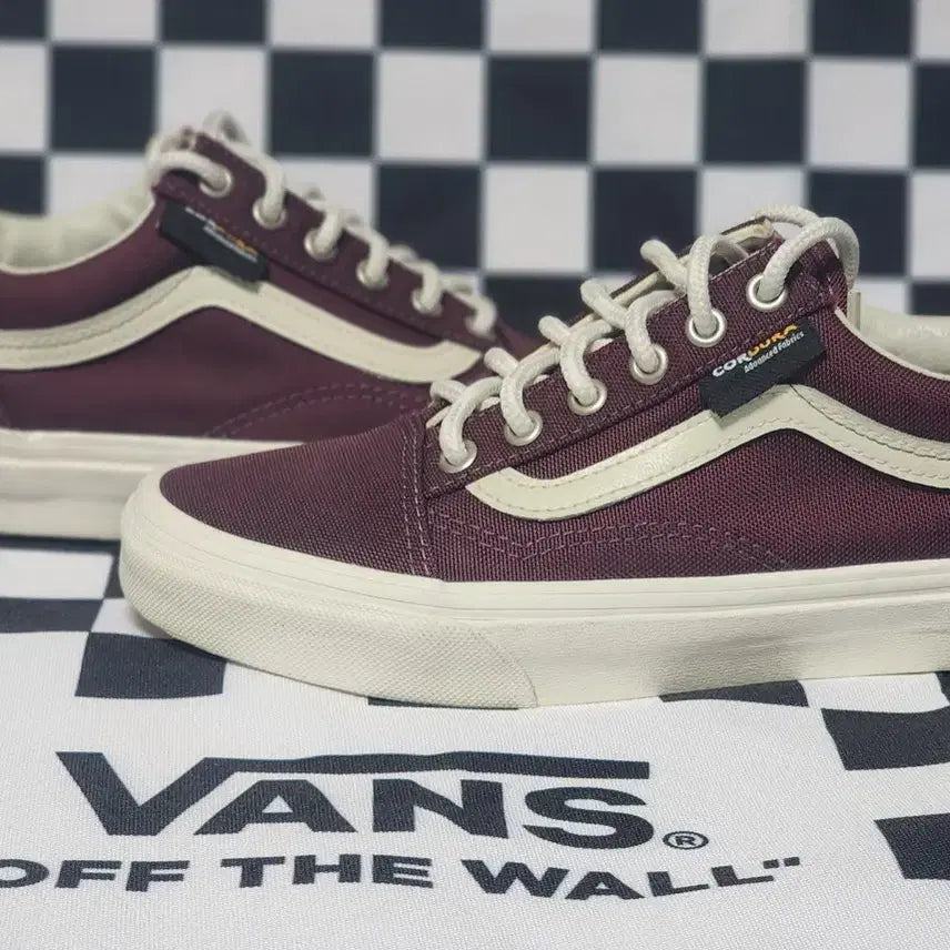 [BUNJANG] Vans Old Skool Cordura Burgundy Sneakers / 반스 올드스쿨 코듀라 버건디 225