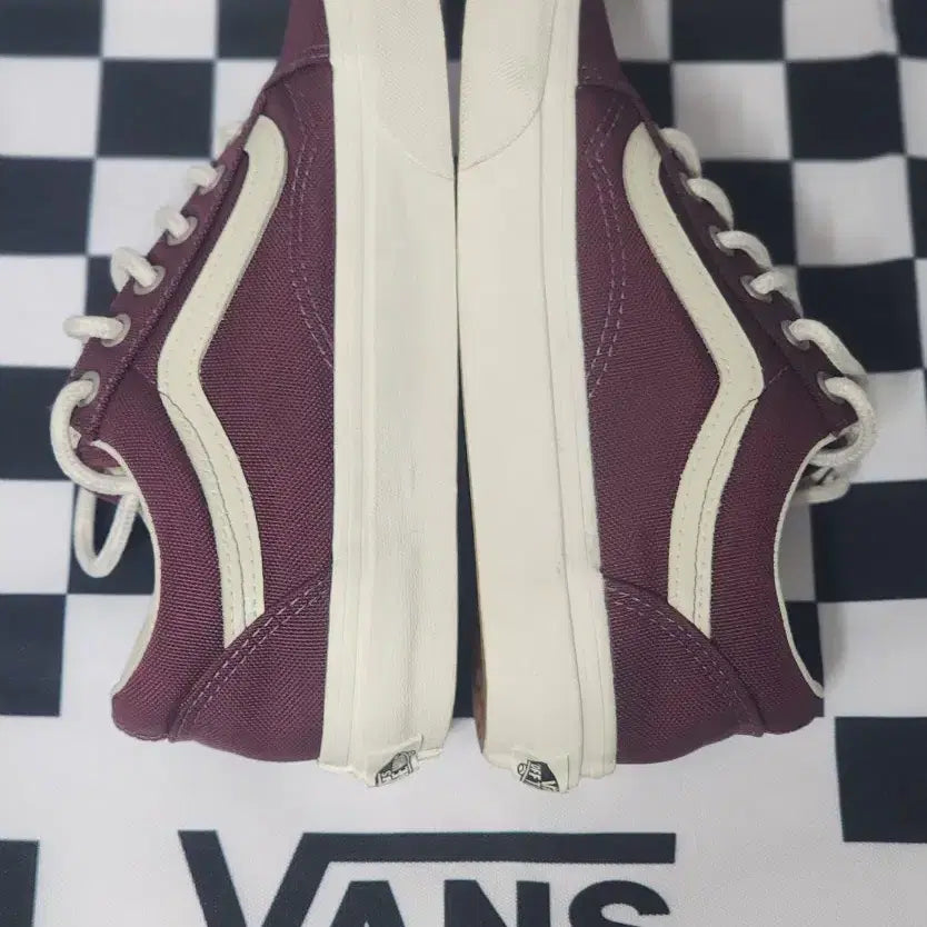 [BUNJANG] Vans Old Skool Cordura Burgundy Sneakers / 반스 올드스쿨 코듀라 버건디 225