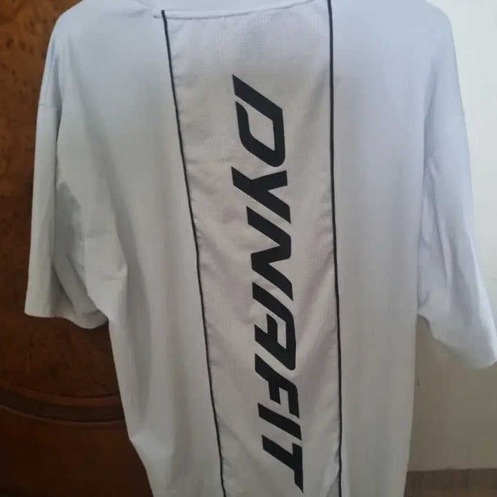 [BUNJANG] Dynafit Short-Sleeved T-shirt / 새상품급) 다이나핏 반팔티.  L/XL