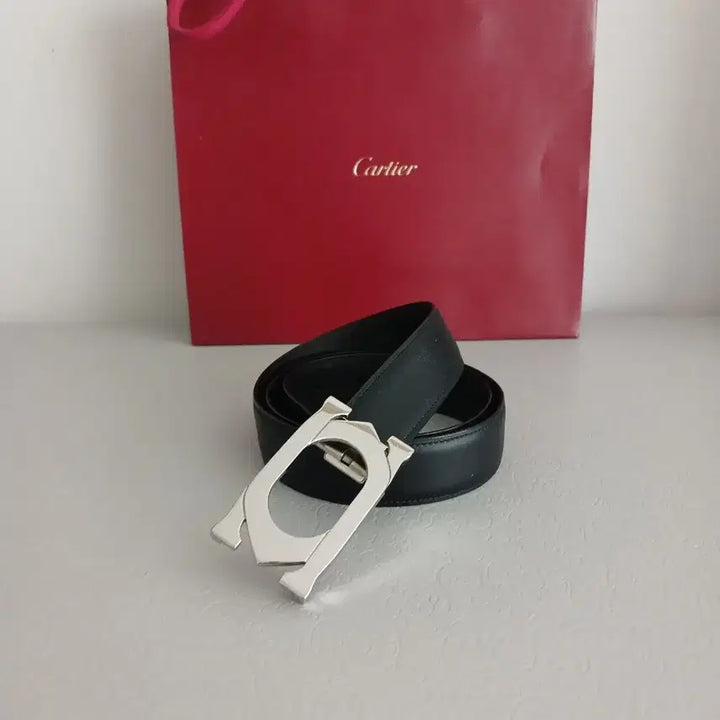[BUNJANG] Cartier Tank Black Leather Belt / 까르띠에 탱크 블랙 가죽 벨트 쇼핑백 포함