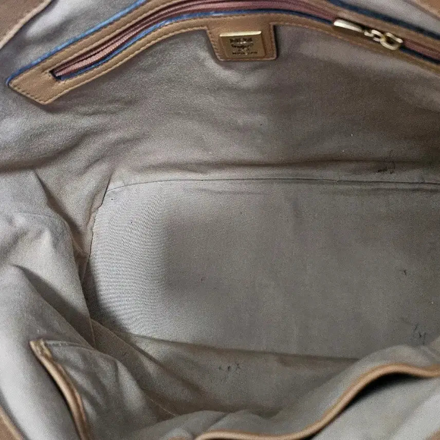 [SOLD OUT] MCM 비세토스 숄더백 브라운