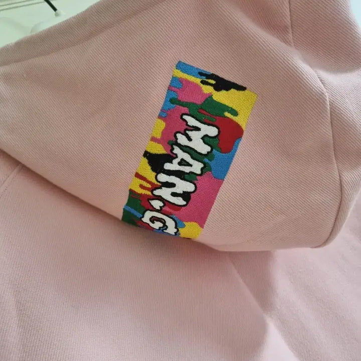 [BUNJANG] MAN.G Embroidered Pink Hoodie Zip-up / MAN.G 핑크 자수 후드집업