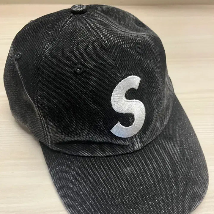 [BUNJANG] Supreme Pigment S Logo Snapback Cap / 슈프림 피그먼트 S로고 블랙