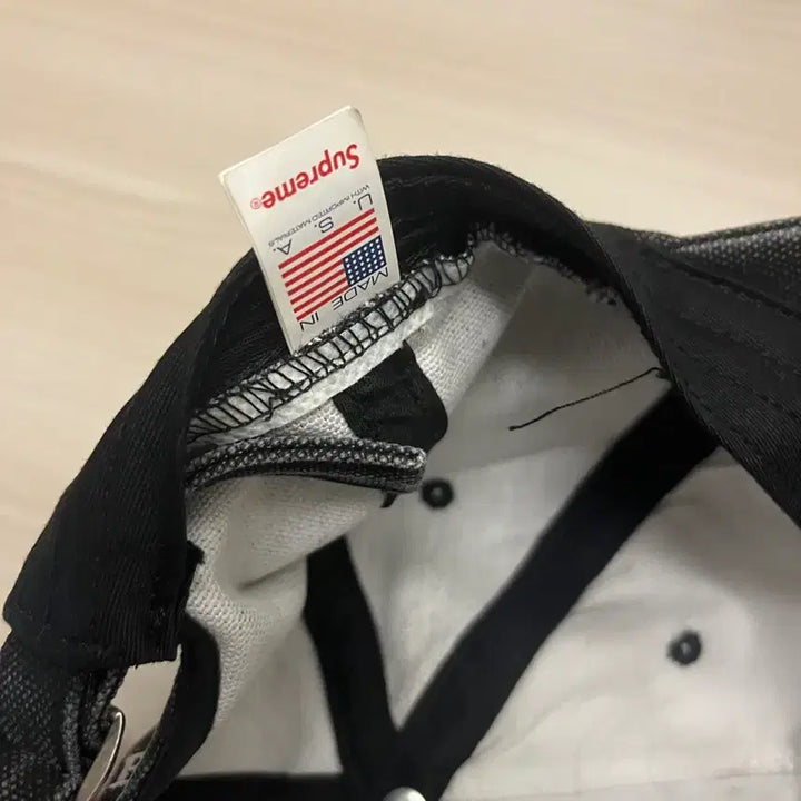 [BUNJANG] Supreme Pigment S Logo Snapback Cap / 슈프림 피그먼트 S로고 블랙