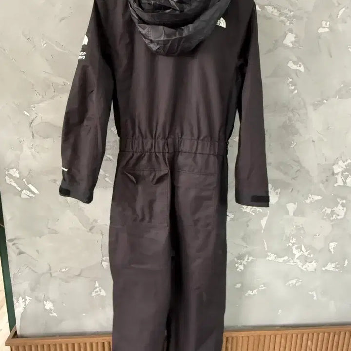 [BUNJANG] The North Face All-in-One Jumpsuit Black L (95) / 노스페이스 올인원 점프슈트 L(95) 블랙
