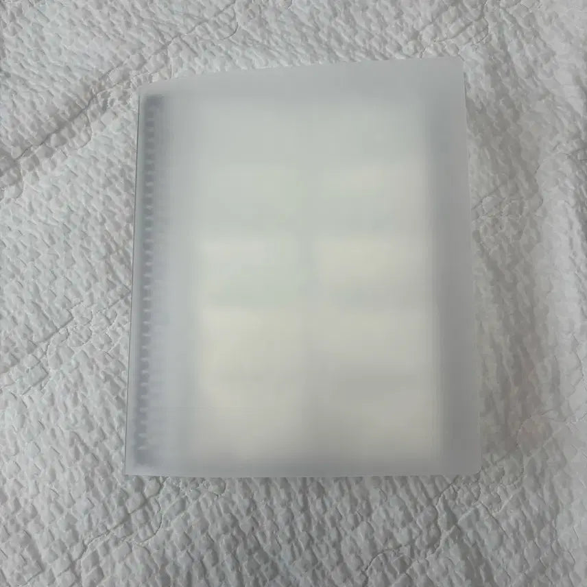 [SOLD OUT] 급처) 무인양품 10포켓 포카 바인더 속지 포함 양도