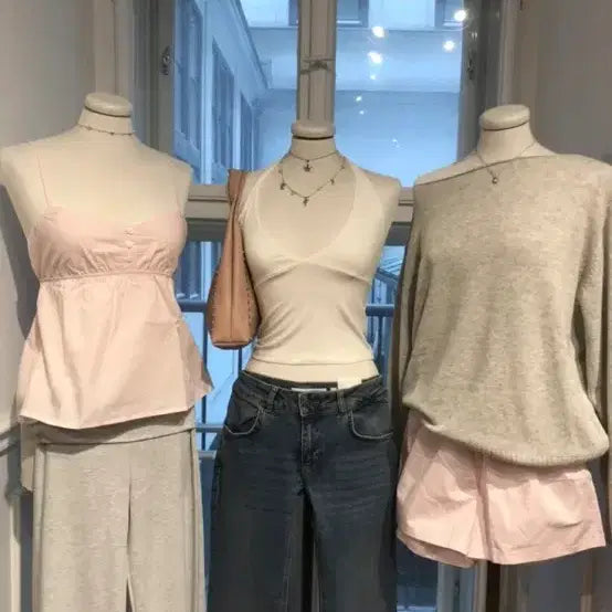 [BUNJANG] Brandy Melville One Shoulder Oversized Sweater / 브랜디멜빌 원숄더 오버핏 스웨터 그레이