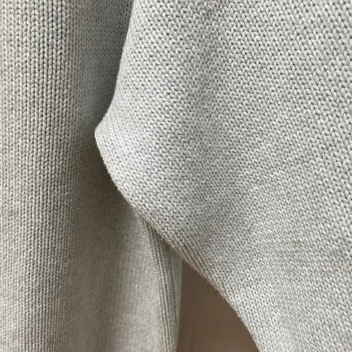 [BUNJANG] Brandy Melville One Shoulder Oversized Sweater / 브랜디멜빌 원숄더 오버핏 스웨터 그레이