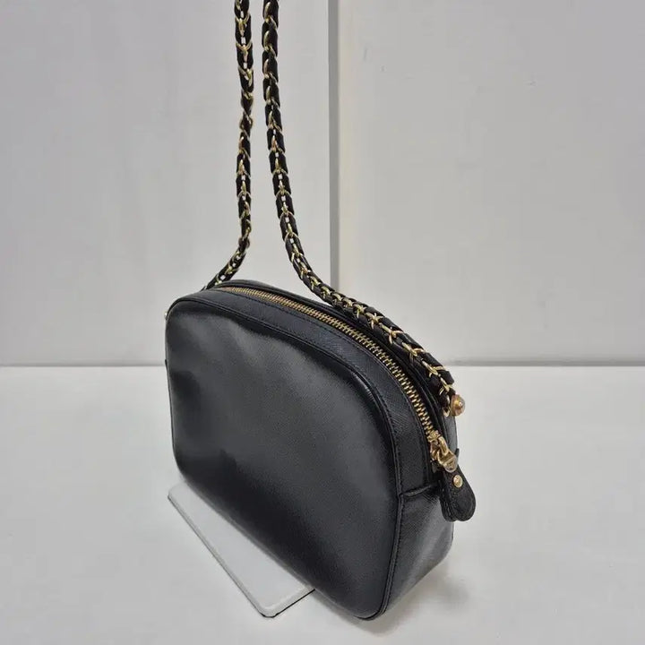 [BUNJANG] Ferragamo Lydia Ribbon Chain Crossbody Bag / 페레가모 리디아 리본 체인 크로스백 21F568