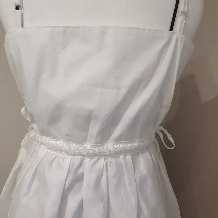 [BUNJANG] White Lace Strap Sleeveless Blouse / 화이트 레이스 끈 민소매 블라우스