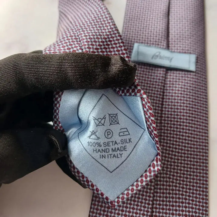 [BUNJANG] Brioni Silk Tie - Blue Wine Micro Pattern 8cm / 브리오니 실크 블루 와인 패턴 넥타이 8cm S~A+등급 E906