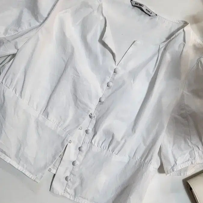 [BUNJANG] MIXXO White Puff Blouse / MIXXO 흰색 퍼프 블라우스