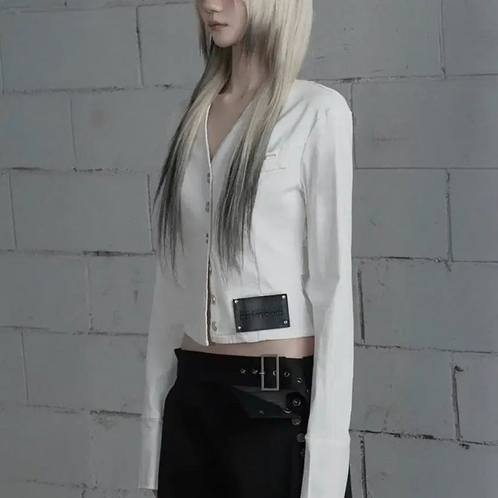 [BUNJANG] EtOsoMe Back Diagonal Eyelet Collarless Shirt / 에트오소메 Back Diagonal Eyelet Collarless