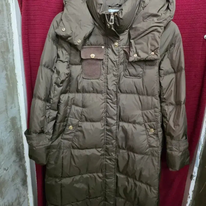 [BUNJANG] Max Mara Brown Long Hooded Padded Coat / 막스마라 브라운 롱 기장 후드 패딩 코트.   명/3