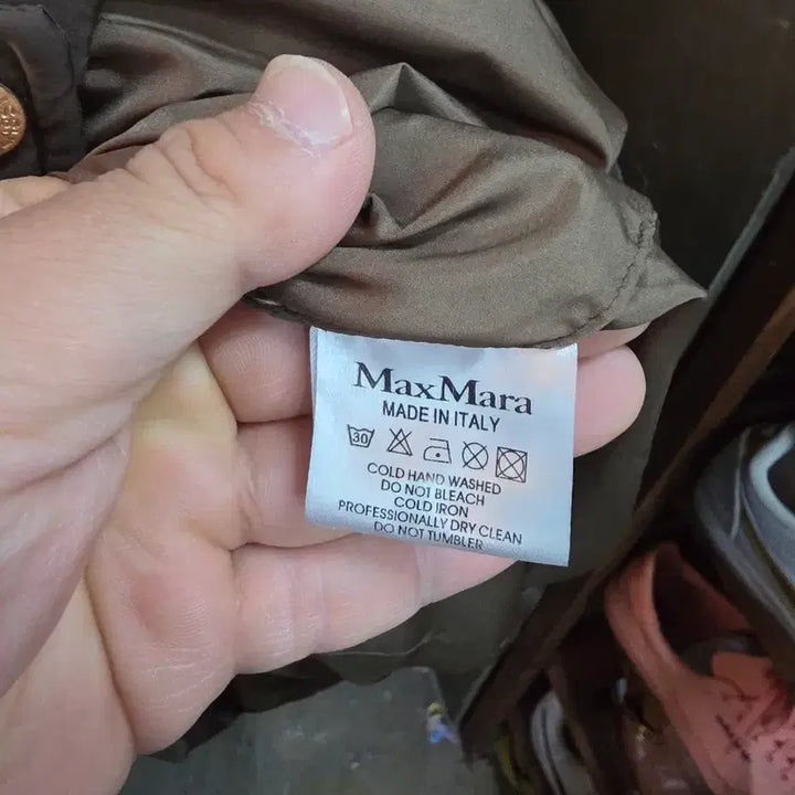 [BUNJANG] Max Mara Brown Long Hooded Padded Coat / 막스마라 브라운 롱 기장 후드 패딩 코트.   명/3