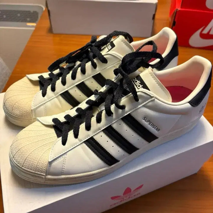 [BUNJANG] Adidas Andre Saraiva Superstar Cream/Black Sneakers / (상태최상) 아디다스 앙드레 사라이바 슈퍼스타 크림/블랙 280