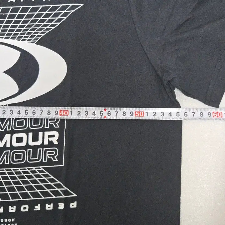 [SOLD OUT] 언더아머 블랙 반팔 티셔츠 XL 새상품