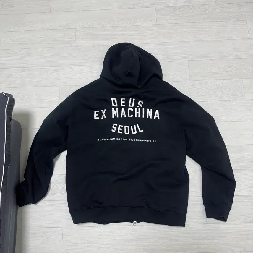 [BUNJANG] DEUS Ex Machina Black Hoodie Zip-Up / 데우스 블랙 후드집업