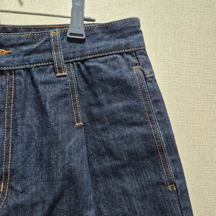 [BUNJANG] Beslow One-Tuck Denim Shorts Indigo / (28) 비슬로우 원턱 데님 쇼츠 인디고