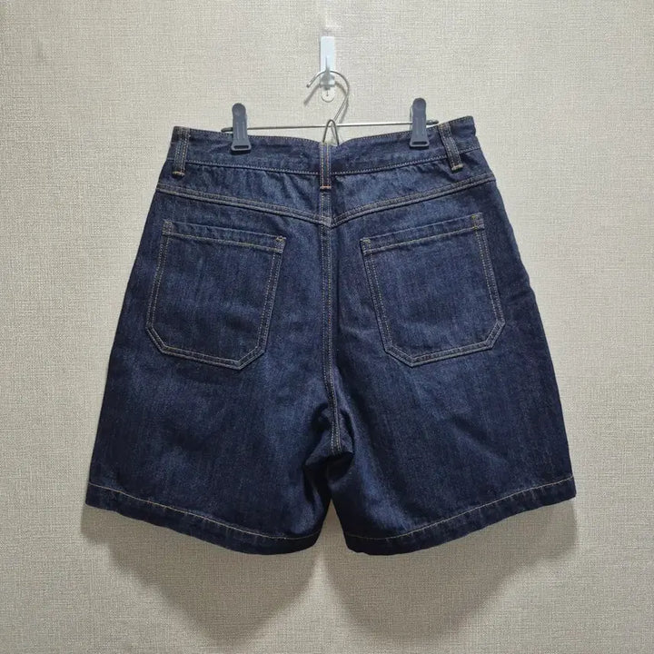 [BUNJANG] Beslow One-Tuck Denim Shorts Indigo / (28) 비슬로우 원턱 데님 쇼츠 인디고