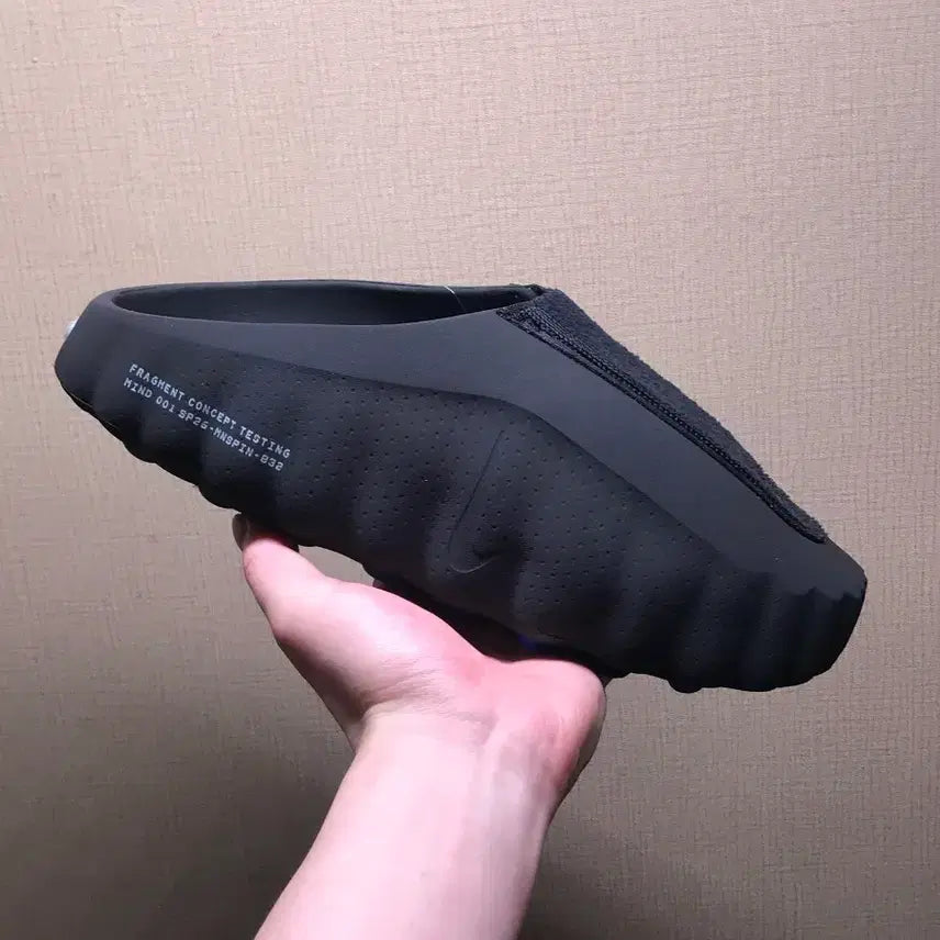 [BUNJANG] Nike Fragment Concept Slippers - Black (Size 265) / 나이키 Fragment Concept 슬리퍼 블랙  사이즈:265