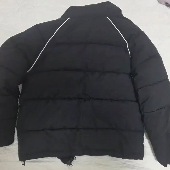 [SOLD OUT] FCMM 블랙 s 패딩 점퍼