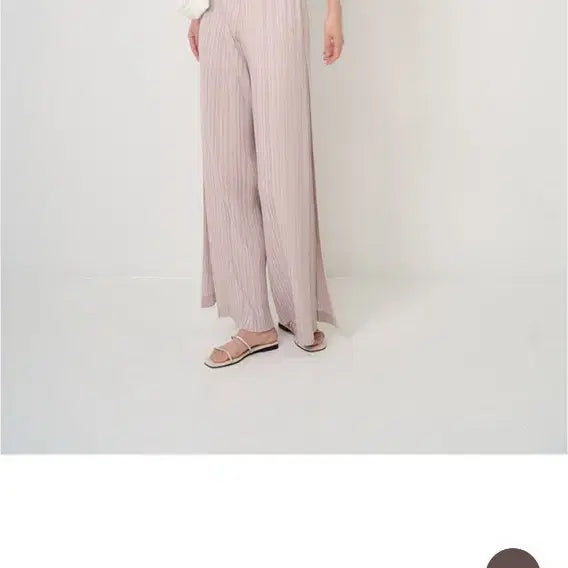 [SOLD OUT] 제이드몽 리프리 날개바지