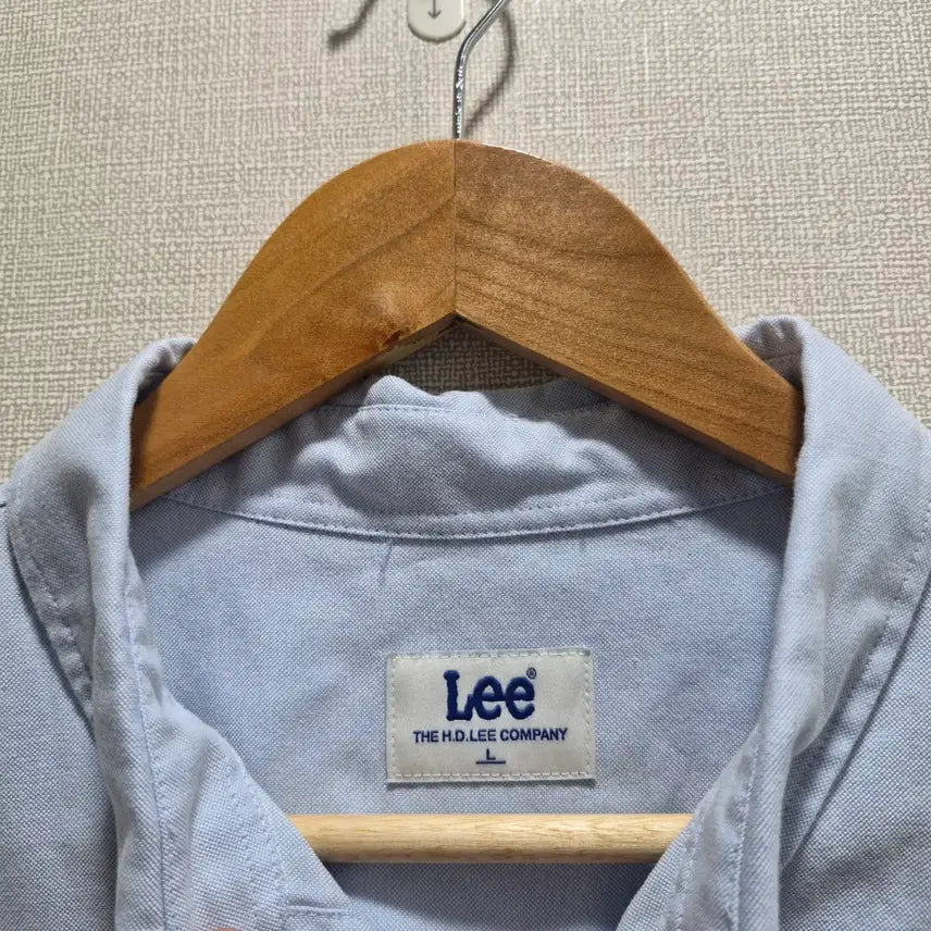 [BUNJANG] (L) Lee 리 옥스포드 버튼 다운 반팔 셔츠 / (L) Lee 리 옥스포드 버튼 다운 반팔 셔츠