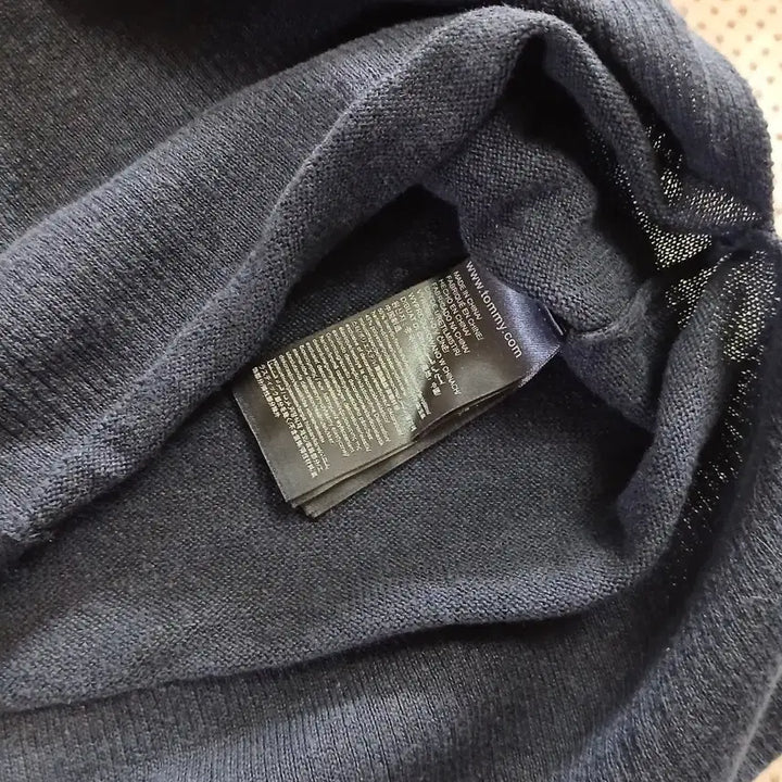 [BUNJANG] Tommy Hilfiger Navy Cardigan / 타미힐피거 네이비 가디건