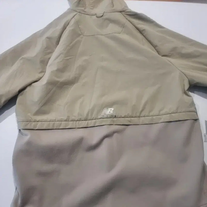 [BUNJANG] New Balance Hooded Zip-Up &amp; Jogger Pants Set / 뉴발란스 후드 집업(XL) 및 조거 팬츠(85) 세트