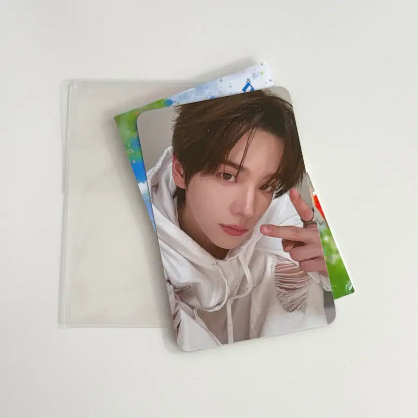 [SOLD OUT] 투어스 신유 vr 2차 포카 포토카드 tws