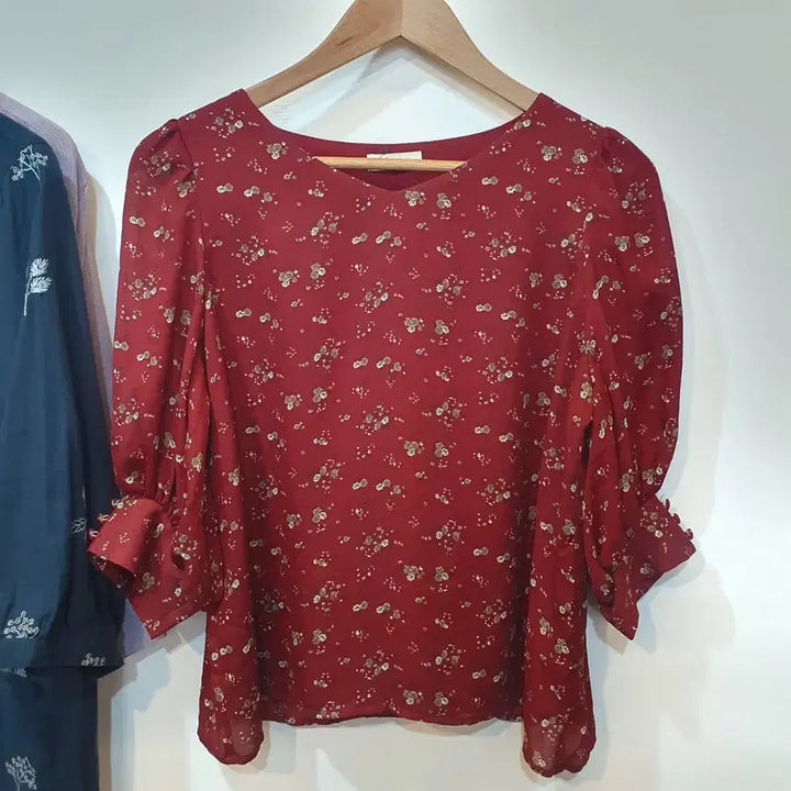 [BUNJANG] earth music Vintage Wine Flower Blouse / 빈티지 와인 플라워 블라우스 earth music