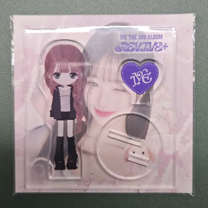 [BUNJANG] IVE Wonyoung Acrylic Stand / 아이브 원영 장원영 앨범 아크릴 스탠드
