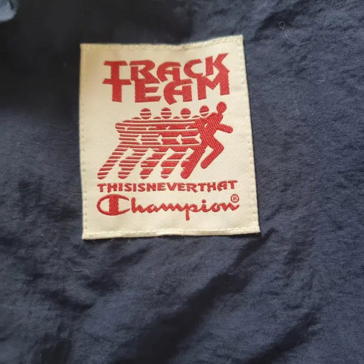 [BUNJANG] Champion x Thisisneverthat Woven Pullover / 챔피온 x 디스이즈네버댓 우븐 풀오버