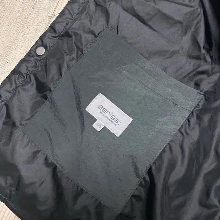 [BUNJANG] Kolon Series Lightweight Quilted Padded Jacket 110 / 코오롱 시리즈 경량 누빔 자켓 패딩 110