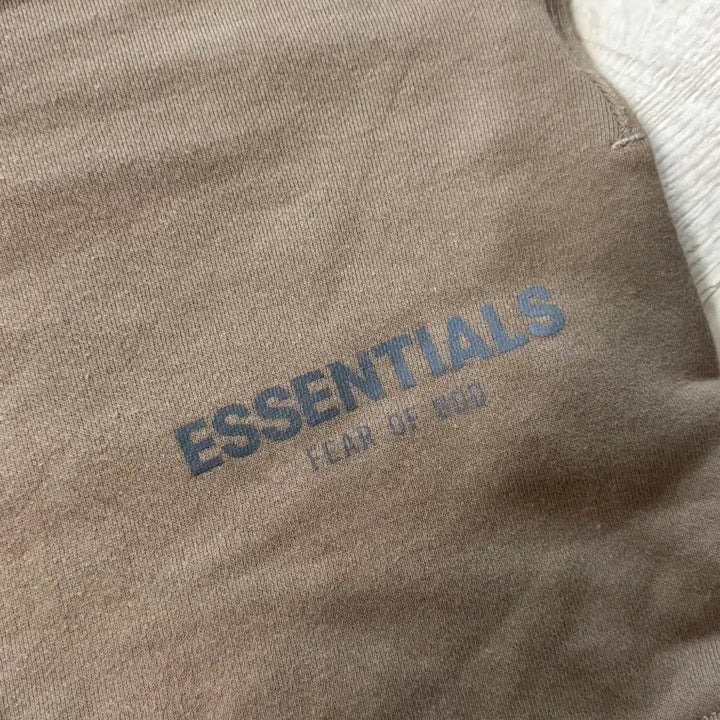 [SOLD OUT] ESSENTIALS 반바지 sweatpants shorts